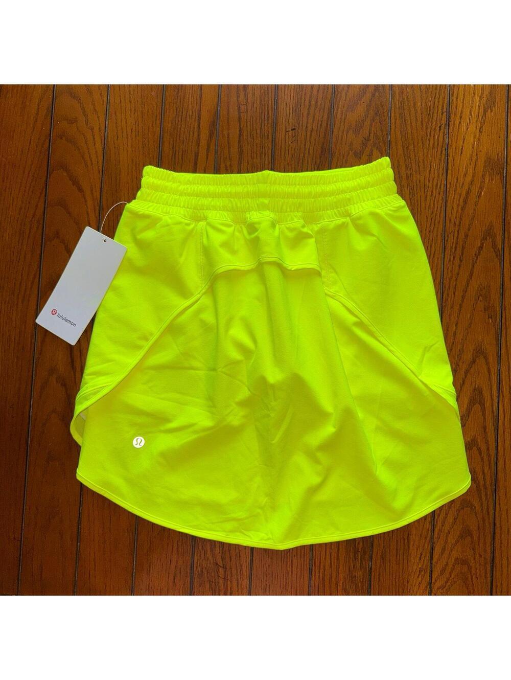 Lululemon Hotty Hot Skirt High Rise Long Highlight Yellow Size 4 NWT